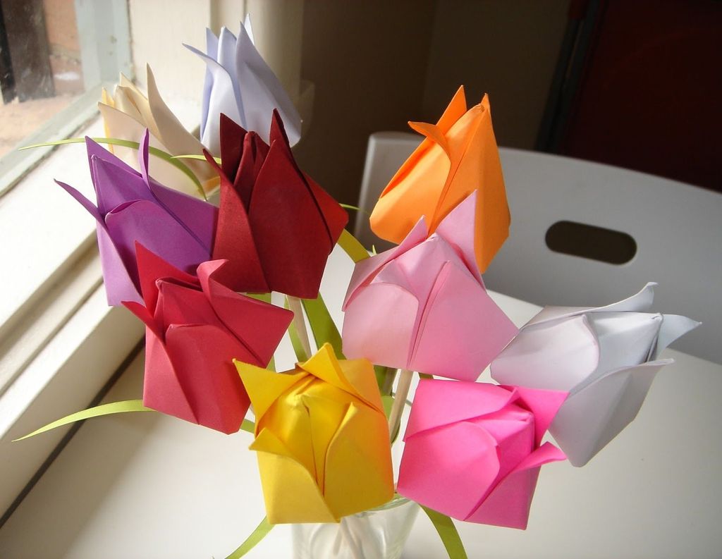 Поделка тюльпаны из бумаги своими руками - 62 фото примера оригинальных бумажных тюльпана