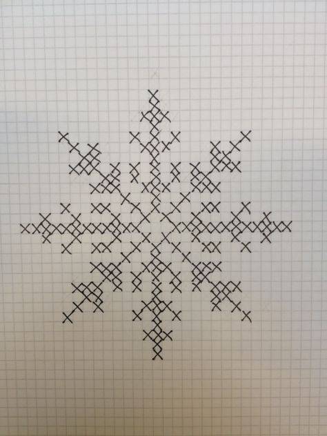 Снежинки в новогодних схемах для вышивки крестиком