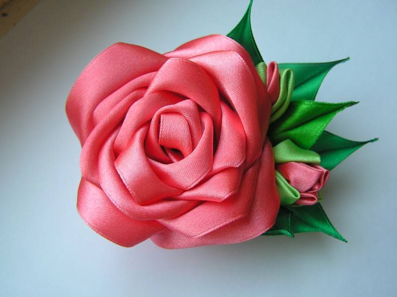 Розы из атласных лент: изготовление роз из атласных лент в разных техниках art-textil.ru