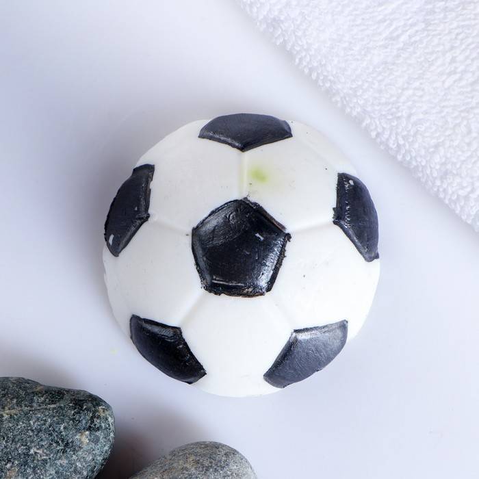 Декор предметов 23 февраля моделирование конструирование мяч любителю футбола на 23 февраля  кофе
