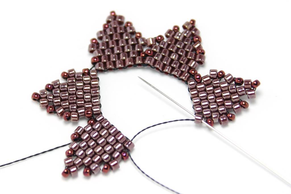 Двойное мозаичное плетение бисером техника. инкрустация бисером или технология клеевой мозаики. схемы для мозаичного плетения