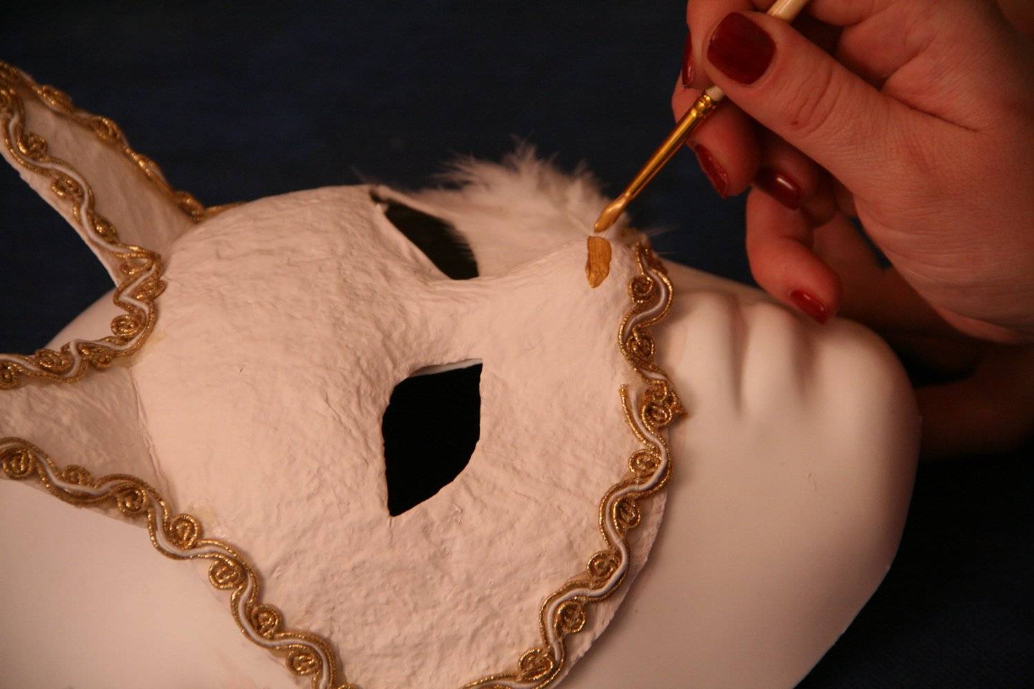 Как сделать маску для маскарада?
