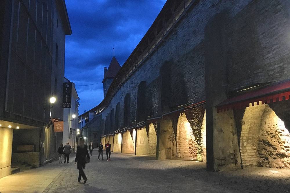 Достопримечательности таллина: куда сходить и что лучше посмотреть в столице эстонии, что красивого посетить в окрестностях старого города и фото интересных мест