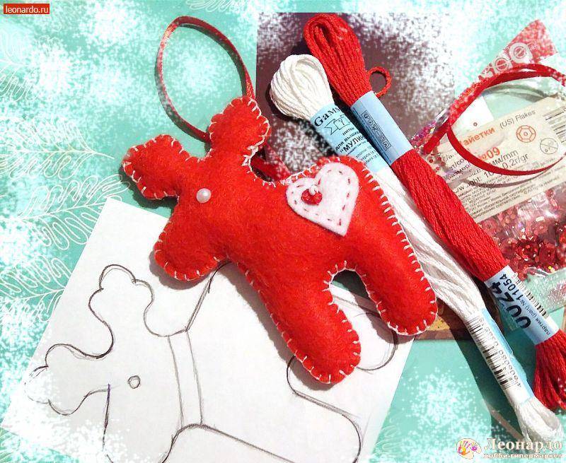 Поделки из фетра на новый год: сделать своими руками елку, сапожок, звезду и другие игрушки