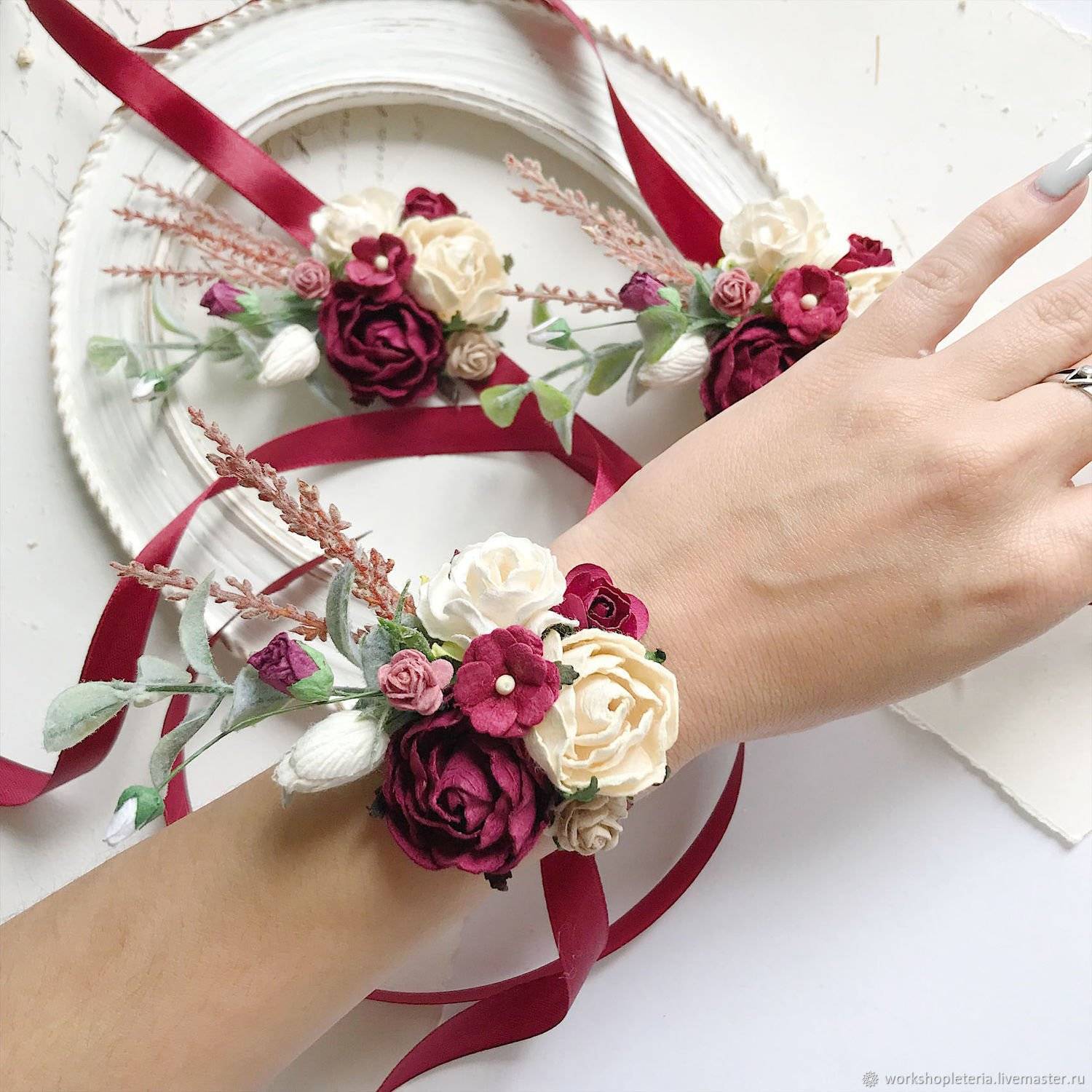 ᐉ как сделать браслеты для подружек невесты из цветов и лент своими руками – мастер-класс - ➡ danilov-studio.ru