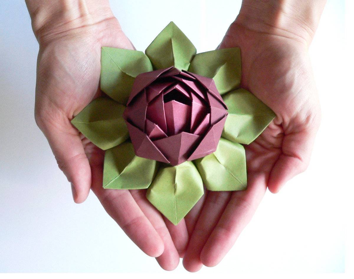 Цветок из бумаги оригами фото