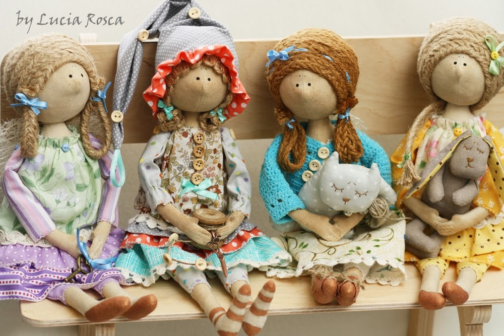 Куклы игрушки своими руками. Текстильные игрушки. Шитые куклы. Текстильные куколки своими руками. Текстильная тряпичная кукла.