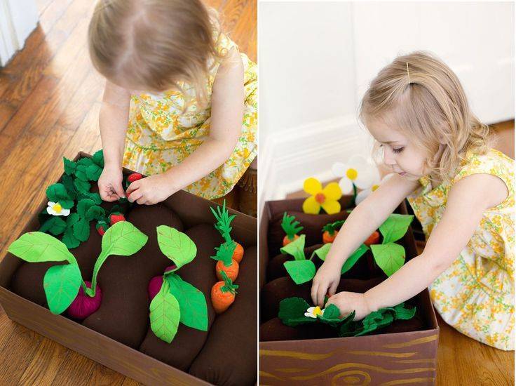 Игрушки для младенцев своими руками: топ-18 простых бесплатных идей!