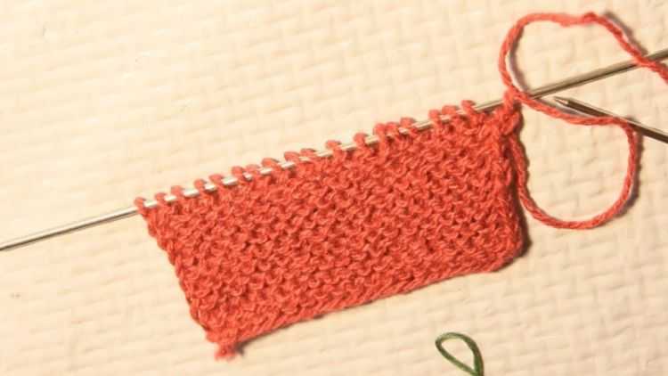 Платочная вязка спицами: фото и видео способов платочного вязания своими руками