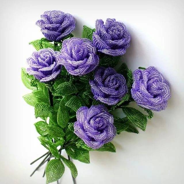 Розы из бисера: фото идеи и схемы плетения для начинающих, мастер-класс как сделать розу из бисера.