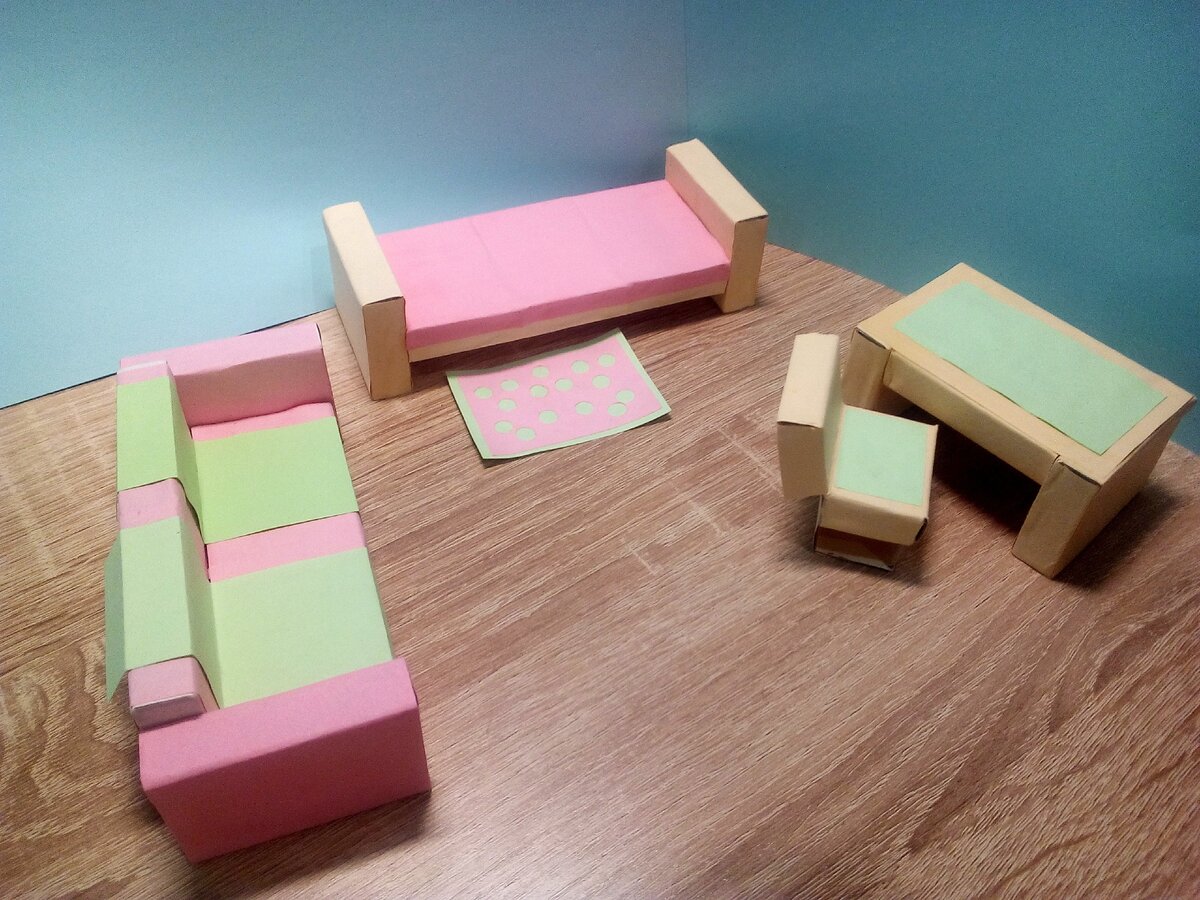 Поделки из спичечных коробков своими руками, что сделать: игрушки для детей в виде машинки, кукольной мебели, робота и животного