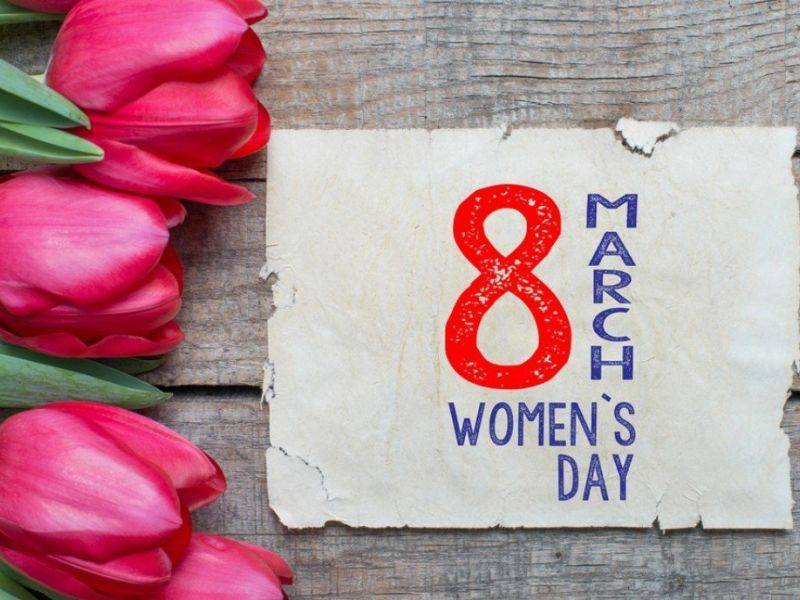 Подарки на 8 марта, интересные идеи для каждой женщины | праздник для всех
