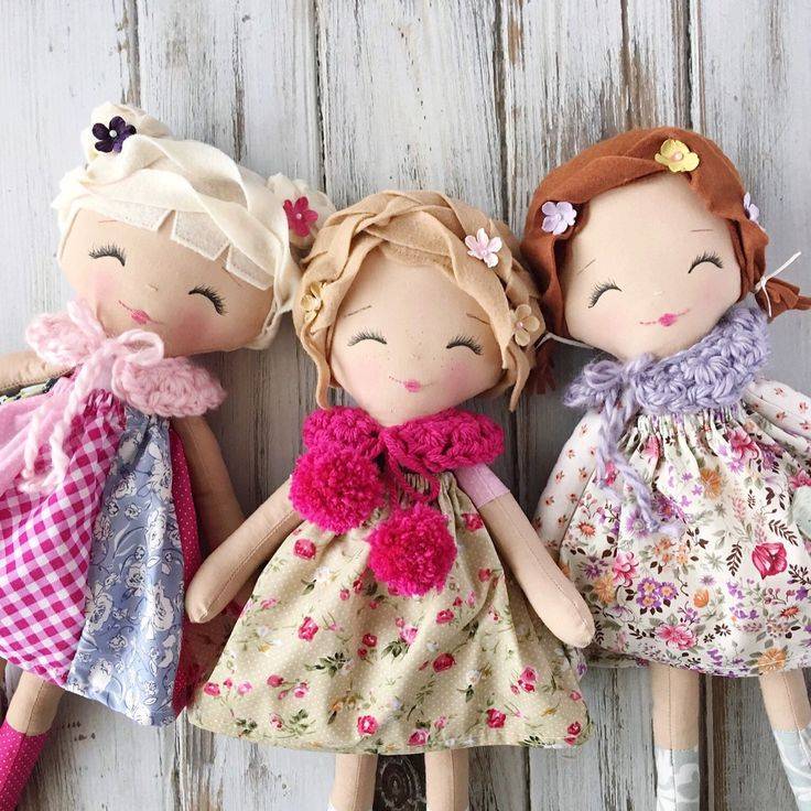 Куклы своими руками из ткани с выкройками и фото: интерьерные, пальчиковые, тильды