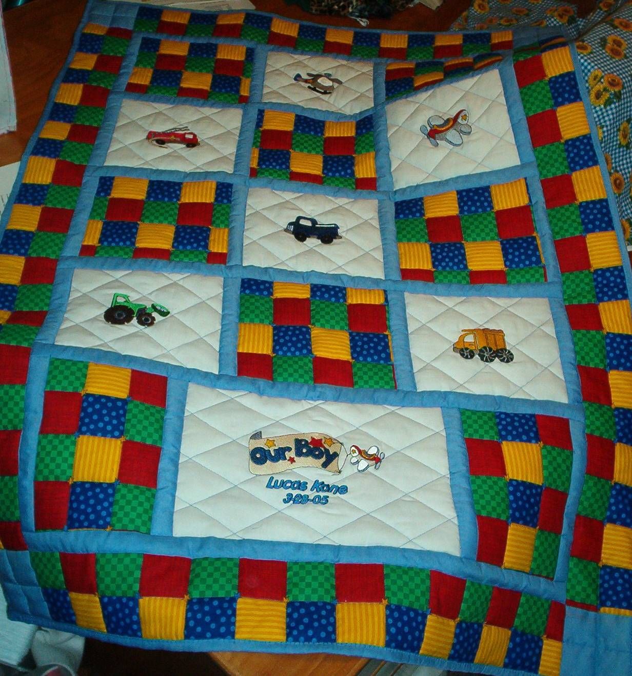 Детское лоскутное одеяло из ткани: красивая мозаика для ребёнка