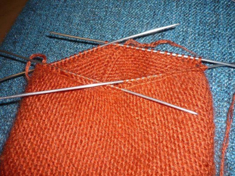 Платочная вязка спицами: основы вязания (фото, видео) - умелица