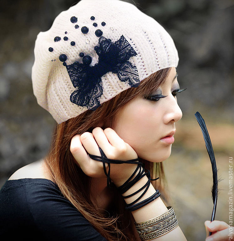 Как украсить вязаную шапку: идеи как украсить вязаную шапку своими руками для женщины и девушки