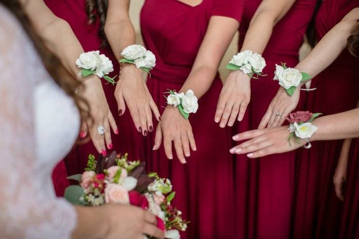 Браслеты на свадьбу подружкам невесты своими руками