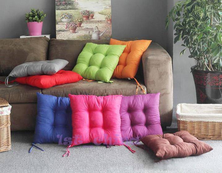 Декоративные подушки: многообразные способы украшения интерьера и создания удобных зон отдыха