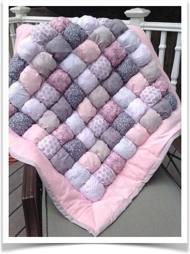 Одеяло бонбон: как сшить своими руками, выкройки и размеры, как выбрать ткань и чем наполнить