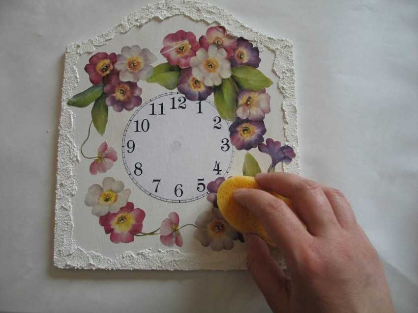 Новогодние часы своими руками для детского сада на стену как сделать из подручных материалов