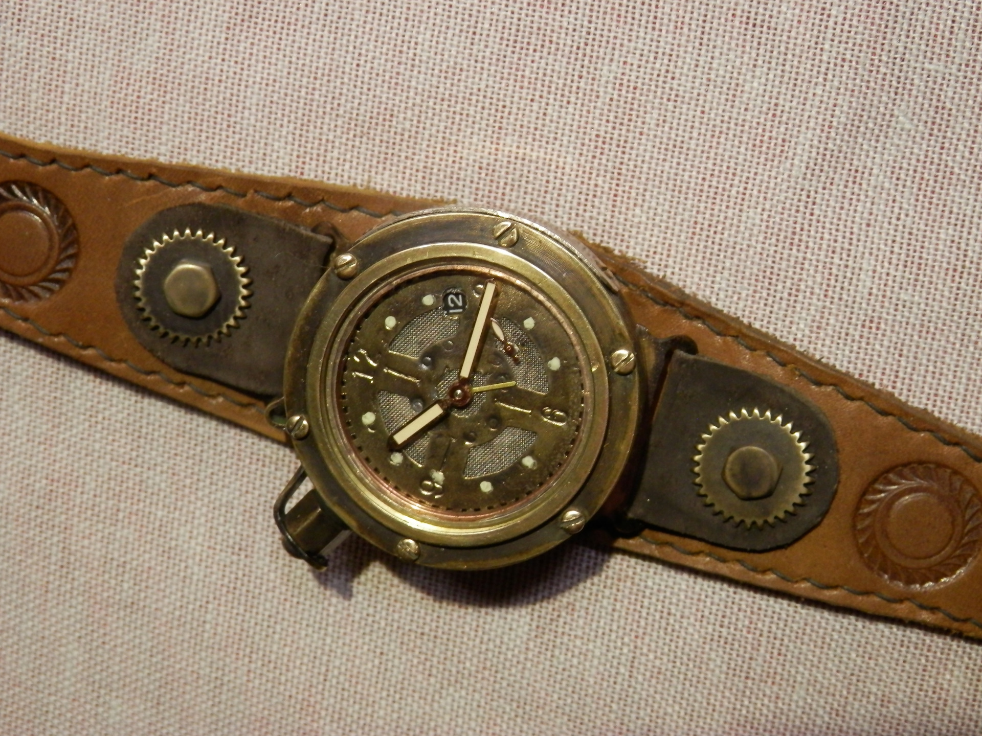 Наручные часы своими руками на примере женского аксессуара и часов в стиле стимпанк