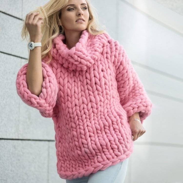 Вязаный свитер, джемпер, пуловер спицами с описанием и схемами: 110 фото новых молодежных моделей