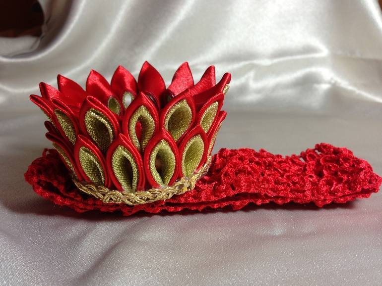 Большие новогодние банты короны из атласных лент. канзаши мастер класс новогодней короны