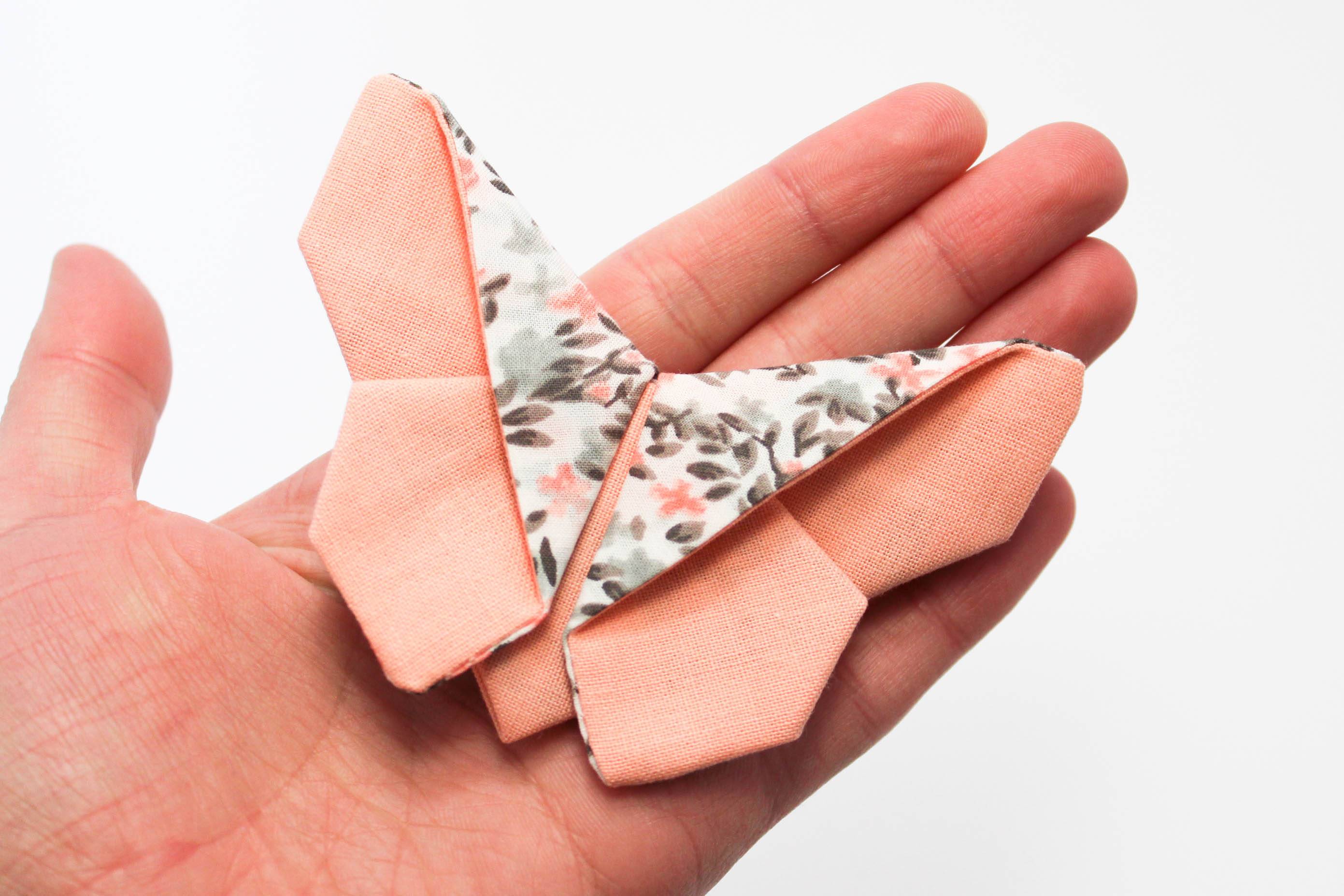 Бабочка из ткани своими руками: брошь в технике оригами
