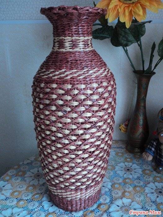 Плетение вазы из газетных трубочек: материалы для работы, как изготовить поделку своими руками, декор вазочки