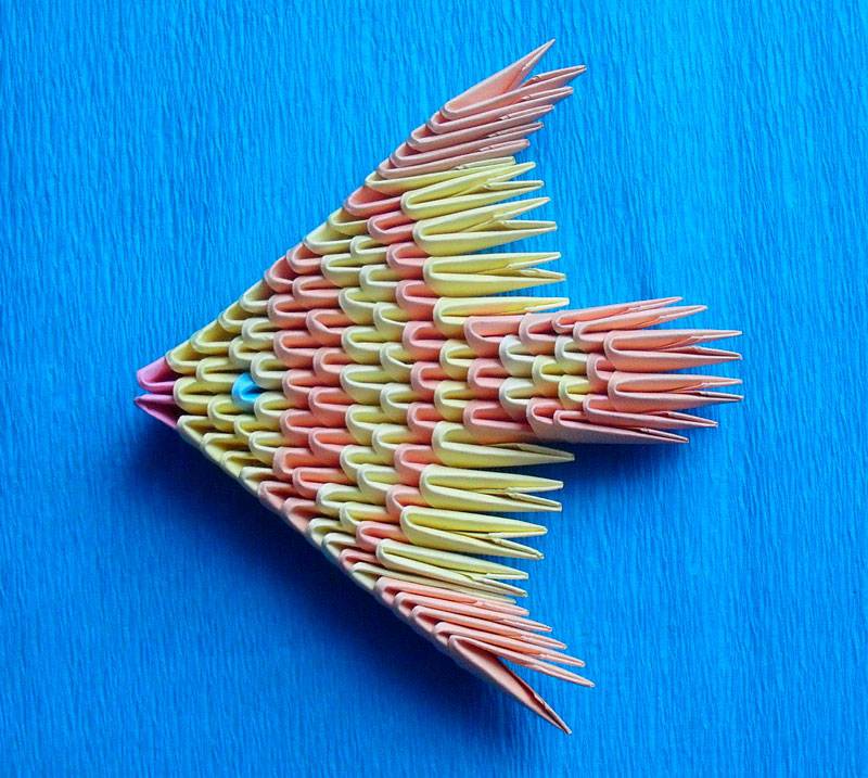 Оригами рыбка: схемы и идеи использования поделок для детей и начинающих