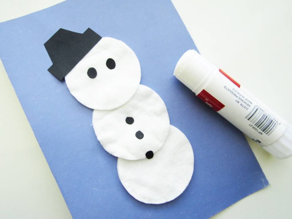 Снеговик своими руками из подручных материалов: новогодние мастер-классы с фото и видео