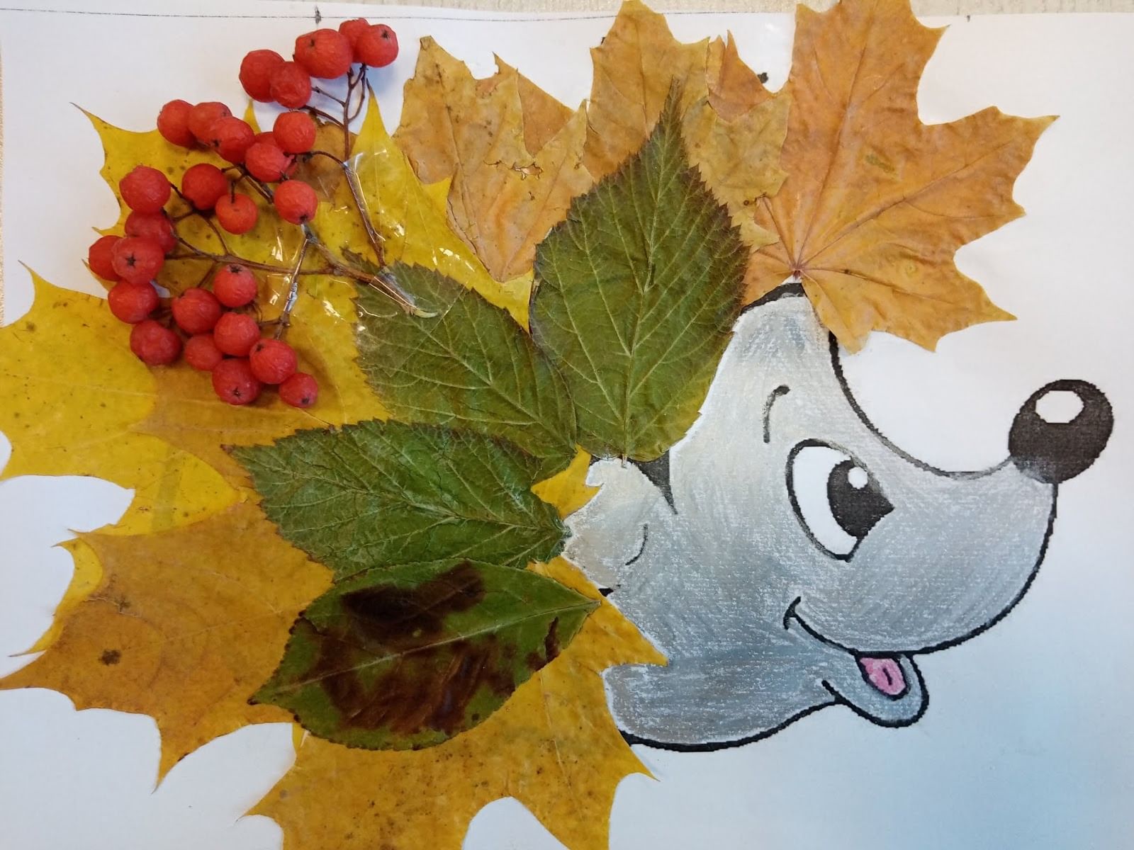 Тема «осень»: оригинальные аппликации, сделанные в детском саду