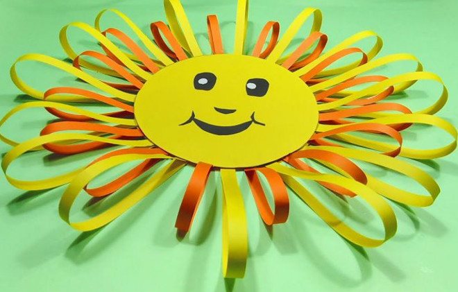 Сделать солнце своими руками из картона. солнышко своими руками: мк по изготовлению поделок для детского сада с пошаговыми фото и видео. изготовим забавную поделку в виде солнца с косичками